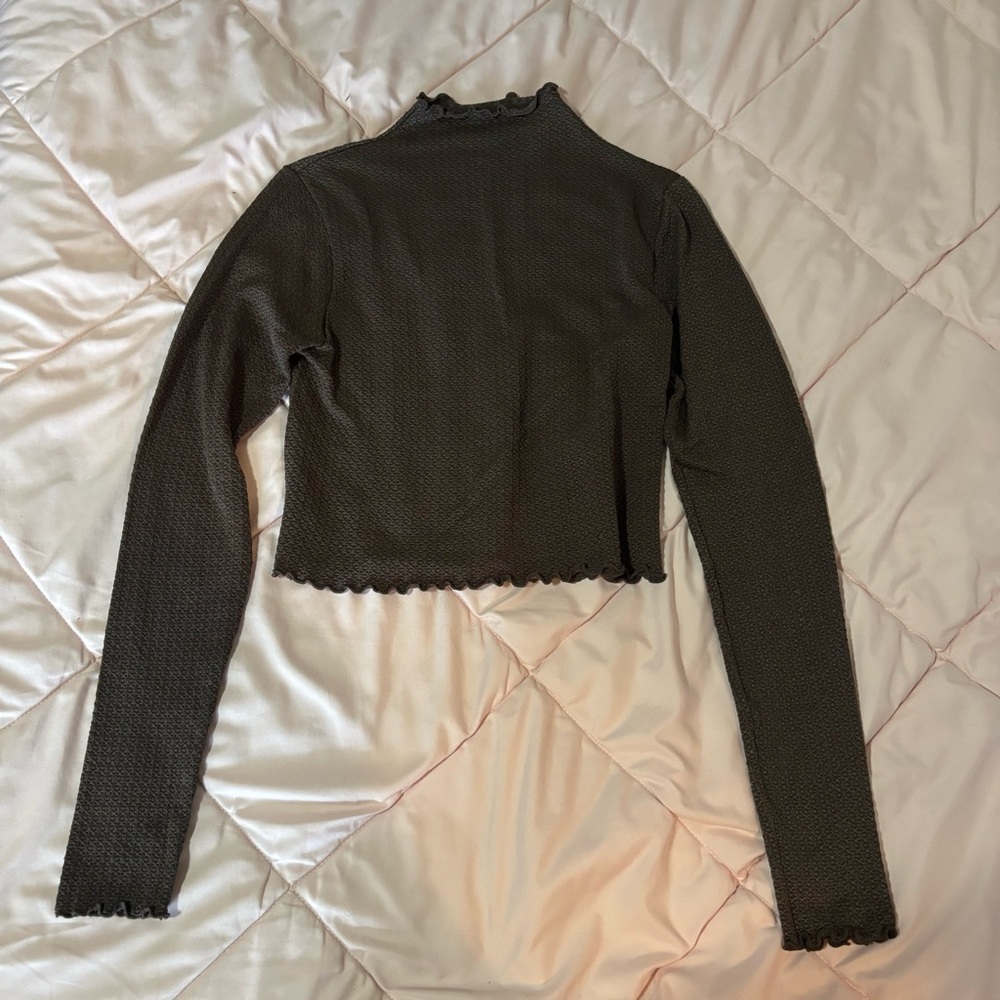 Garage brown mock neck long sleeve crop top